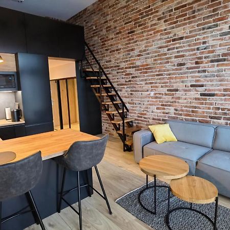 Apartament Loft Studio Airport Blisko Lotniska Zarembowicza Lotnisko Вроцлав Екстериор снимка